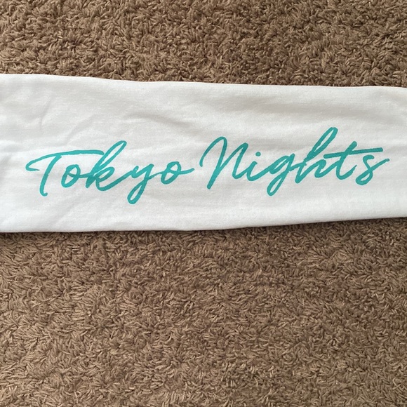 Worn once. Vibrant white hoodie - Picture 4 of 5